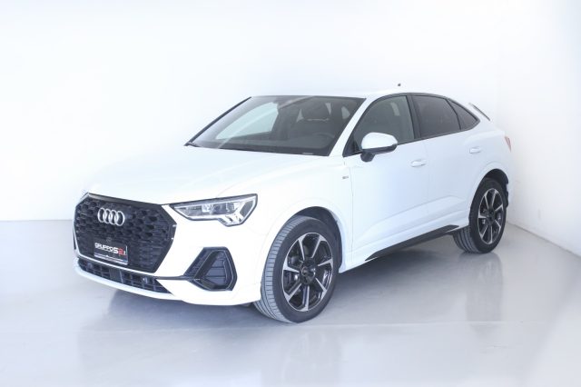 AUDI Q3 Sportback 40 TDI quattro S tronic S line edition Immagine 0