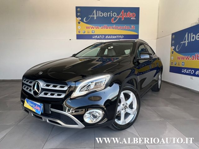 MERCEDES-BENZ GLA 200 d Automatic Sport Premium Immagine 0