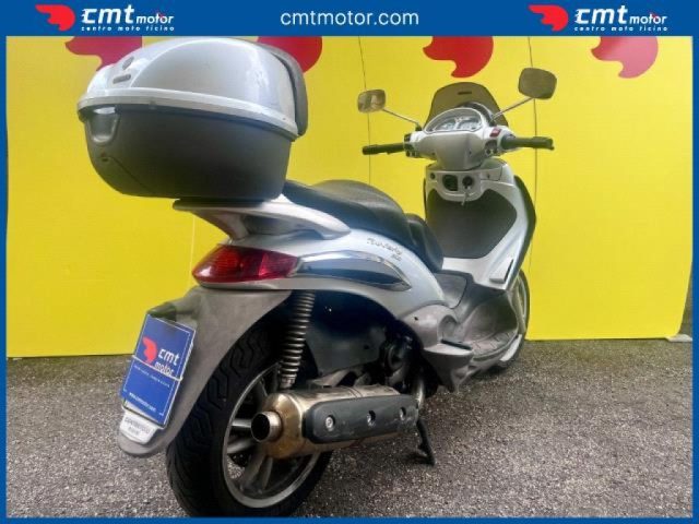 PIAGGIO Beverly 500 Finanziabile - Grigio - 38313 Immagine 3