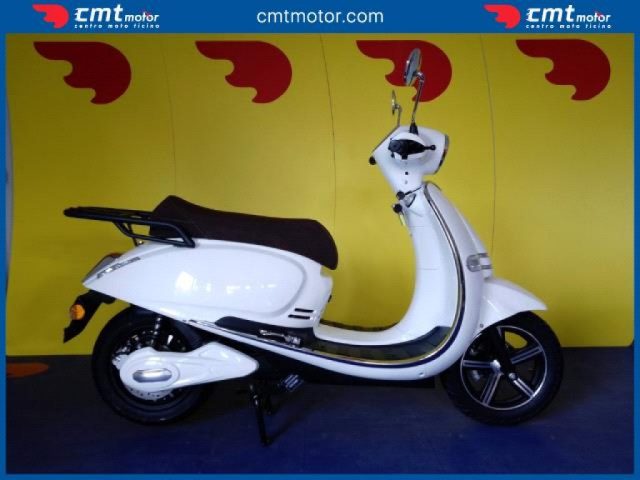 CJR MOTORECO Other Trinity 5kW Elettrico Garantito e Finanziabile Immagine 0