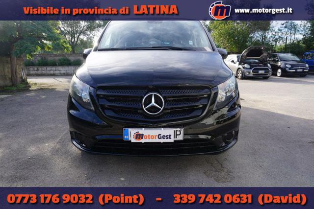 MERCEDES-BENZ V 200 d Automatic 9 posti Iva Esposta Immagine 1