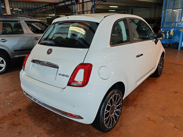 FIAT 500 1.0 Hybrid 70cv Dolcevita R16+TFT 36 rate 186,65 Immagine 3