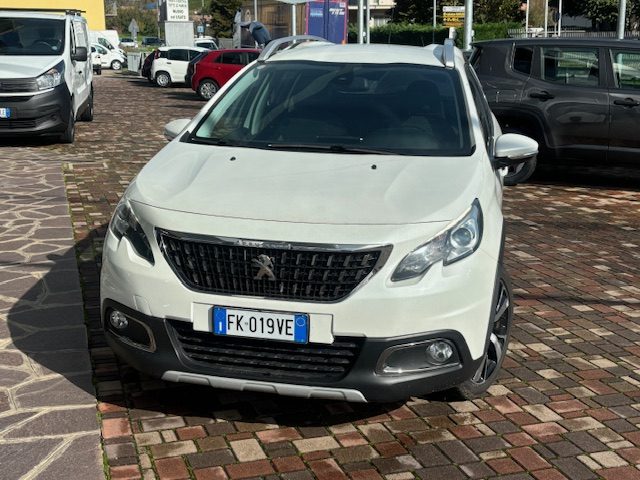 PEUGEOT 2008 BlueHDi 100 Allure Immagine 1