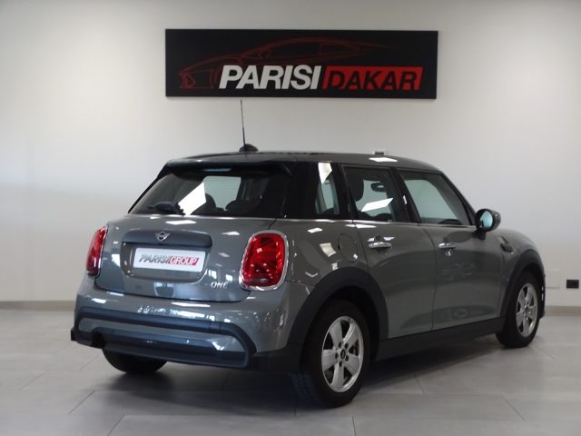 MINI One 1.5 5 porte Steptronic *PROMO PARISI GROUP* Immagine 2