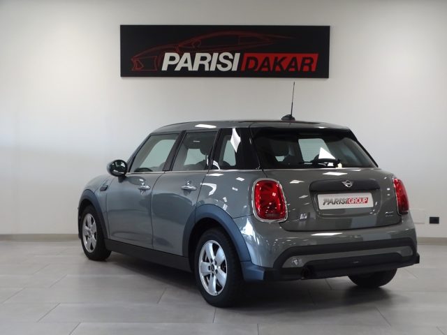 MINI One 1.5 5 porte Steptronic *PROMO PARISI GROUP* Immagine 3