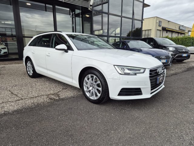 AUDI A4 Avant 2.0 TDI 190 CV S tronic quattro edition Immagine 2