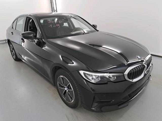 BMW 318 d 48V Business Advantage Immagine 2