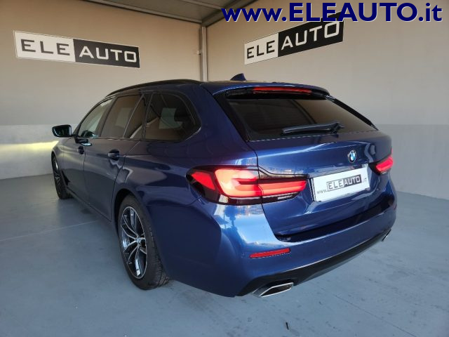 BMW 520 d 48V xDrive Touring Sport Automatic Iva Esposta Immagine 3