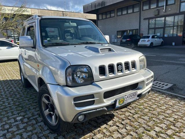 SUZUKI Jimny 1.5 DDiS cat 4WD JLX Immagine 2