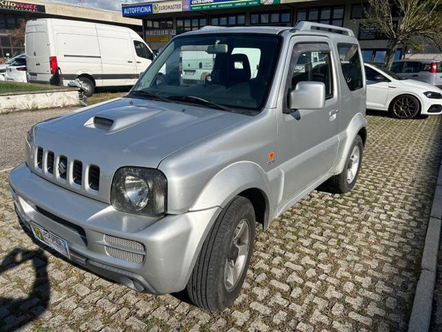 SUZUKI Jimny 1.5 DDiS cat 4WD JLX Immagine 0