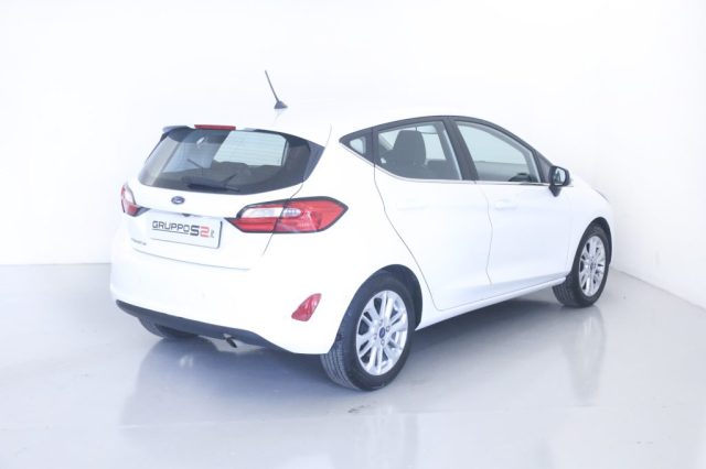 FORD Fiesta 1.1 75 CV 5 porte Titanium Neopatentati Immagine 4