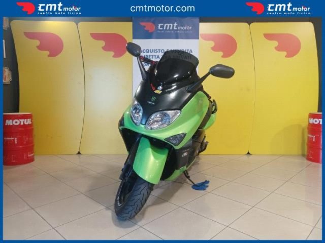 YAMAHA T-Max 500 Finanziabile - Verde - 42000 Immagine 1