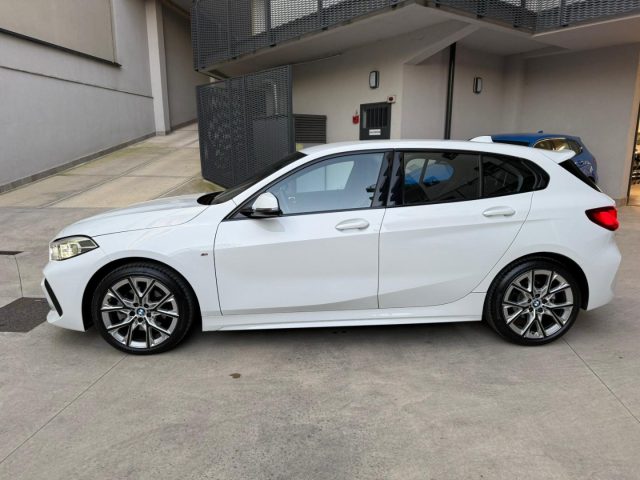 BMW 118 i 5P 136CV Steptronic M Sport Colorvision Immagine 1