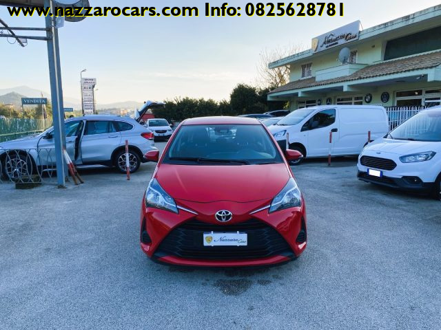 TOYOTA Yaris 1.0 72 CV 5 porte Cool Immagine 1