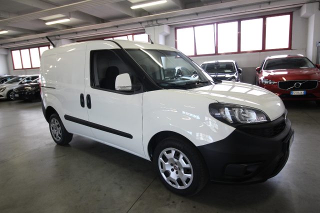 FIAT Doblo Doblò 1.4 T-Jet Natural Power PC-TN Cargo Lamierat Immagine 2