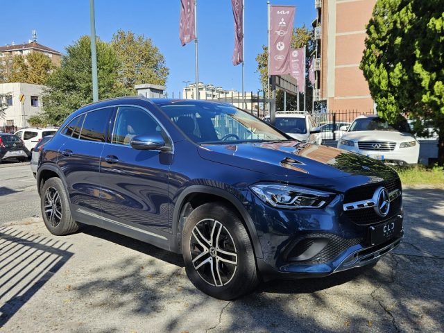 MERCEDES-BENZ GLA 220 d Automatic Immagine 3