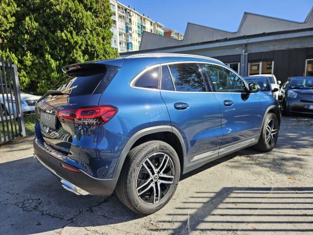 MERCEDES-BENZ GLA 220 d Automatic Immagine 4