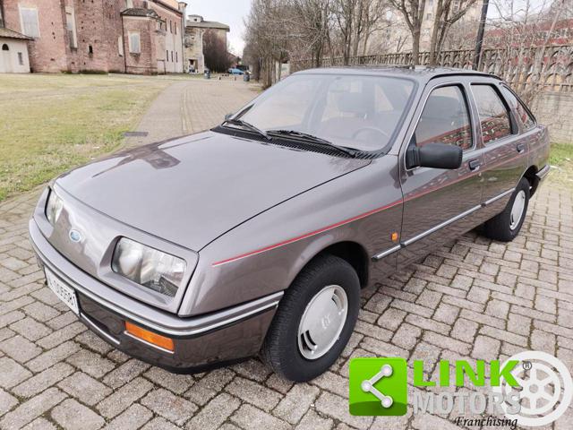 FORD Sierra 1.8 5 porte GL Immagine 0