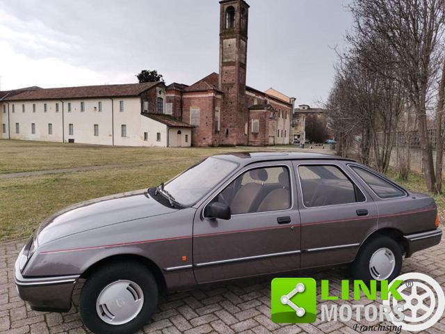 FORD Sierra 1.8 5 porte GL Immagine 2