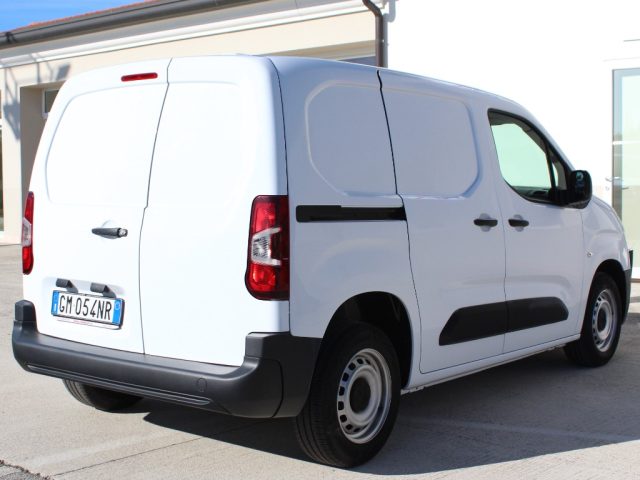 OPEL Combo Cargo 1.2 Benzina 110CV S&S PC 650kg Edition Immagine 4