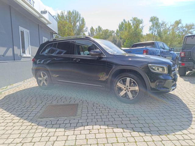 MERCEDES-BENZ GLB 200 d Automatic Sport Plus Immagine 2