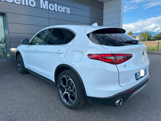 ALFA ROMEO Stelvio 2.2 Turbodiesel 210CV AT8 Q4 SUPER PELLE CARPLAY Immagine 3