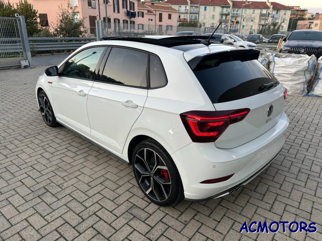 VOLKSWAGEN Polo GTI 2.0 TSI DSG GTI Immagine 3