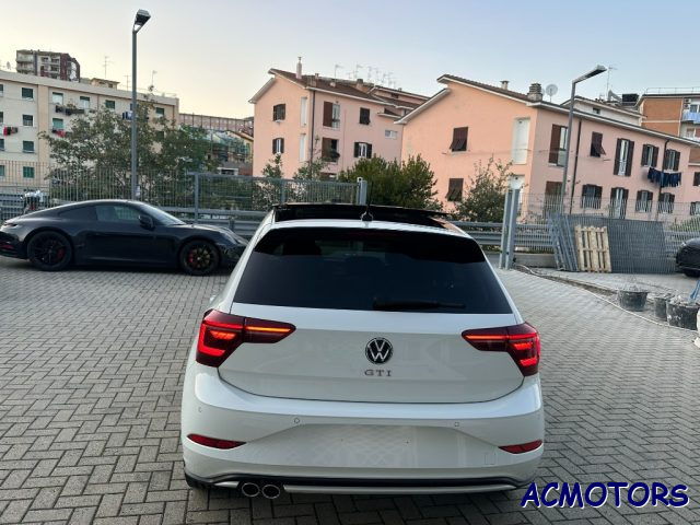 VOLKSWAGEN Polo GTI 2.0 TSI DSG GTI Immagine 4