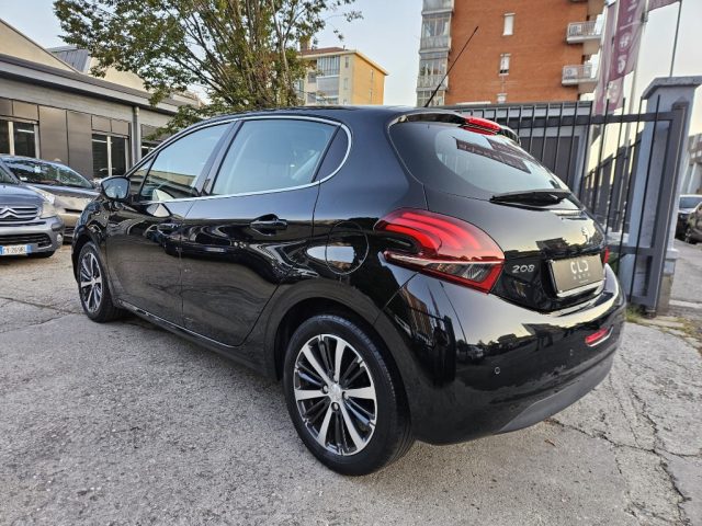 PEUGEOT 208 PureTech 82 5 porte Immagine 4