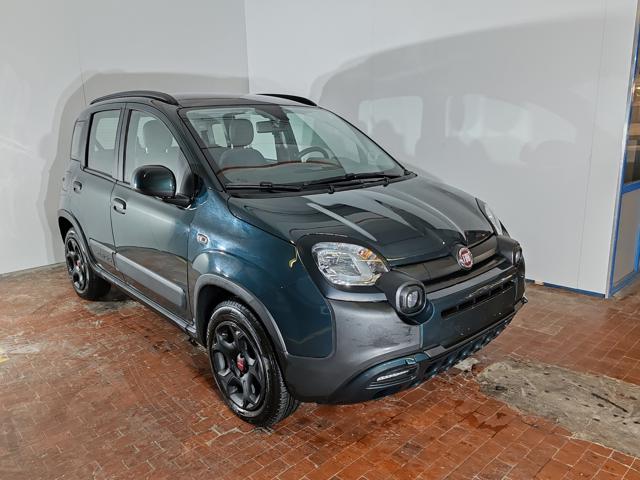 FIAT Panda Cross 1.0 Hybrid 70cv Cross+Clima Auto 36 Rate da 177,95 Immagine 2