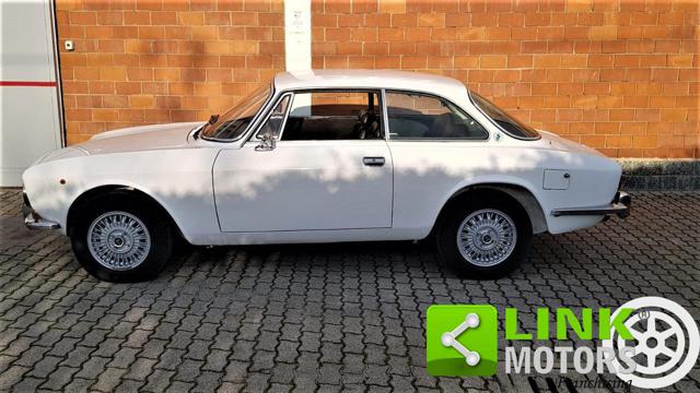 ALFA ROMEO GT 2000 targhe NERE Immagine 1