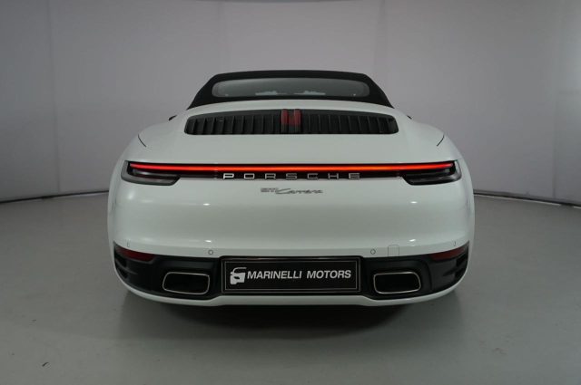 PORSCHE 911 CARRERA CABRIOLET Immagine 3