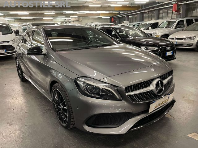 MERCEDES-BENZ A 180 d Premium AMG my16  C.AUT -NAVI- XENO- 18-PDC-CRUI Immagine 3