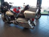 HARLEY-DAVIDSON FLHT Electra Glide Standard CLASSIC