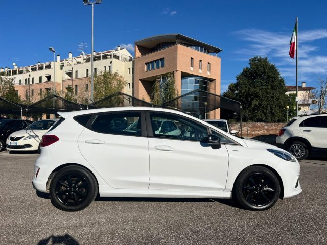 FORD Fiesta 1.5 TDCi 5 porte ST-Line AUTO PER NEOPATENTATI Immagine 2