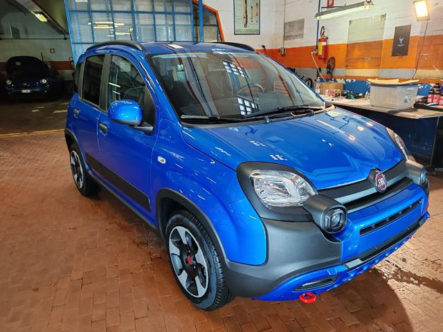 FIAT Panda Cross 1.0 Hybrid 70cv 36 rate Rate da 177,95 Euro Immagine 2