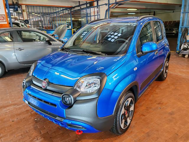 FIAT Panda Cross 1.0 Hybrid 70cv 36 rate Rate da 177,95 Euro Immagine 0