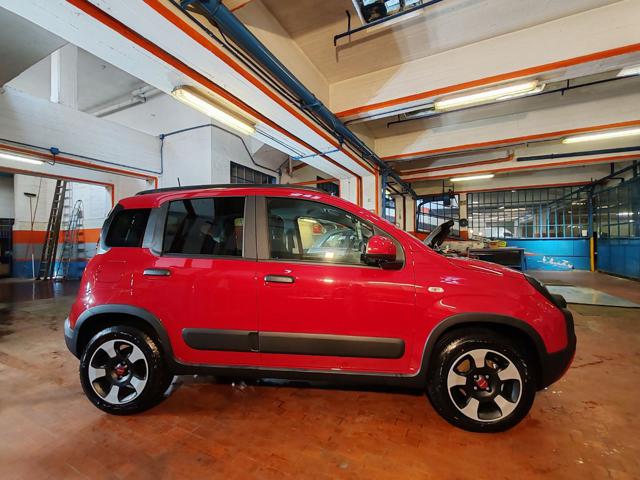 FIAT Panda Cross 1.0 Hybrid 70cv 36 rate Rate da 177,95 Euro Immagine 3