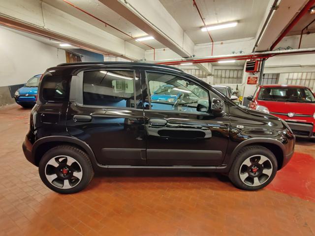 FIAT Panda Cross 1.0 Hybrid 70cv 36 rate Rate da 177,95 Euro Immagine 3