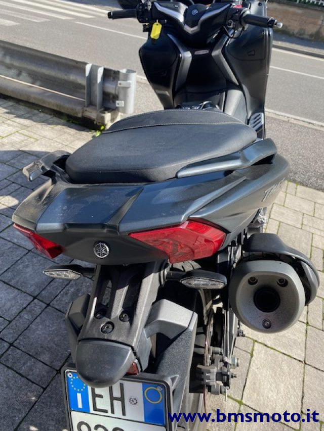 YAMAHA T Max 530 2017 DX FULL OPTIONAL Immagine 4