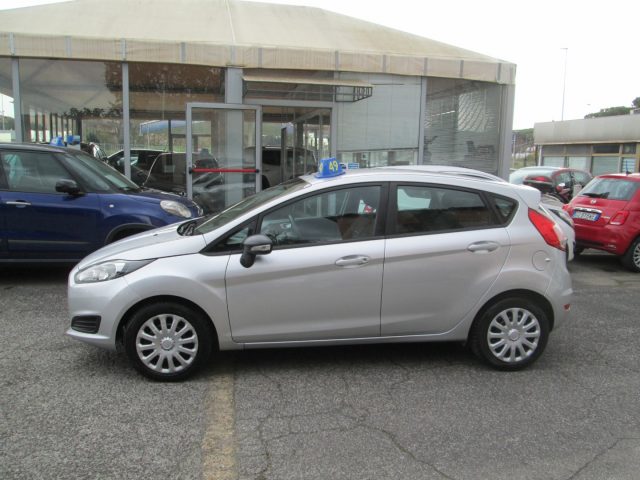 FORD Fiesta 1.0 80CV 5 porte Ecologica Immagine 4