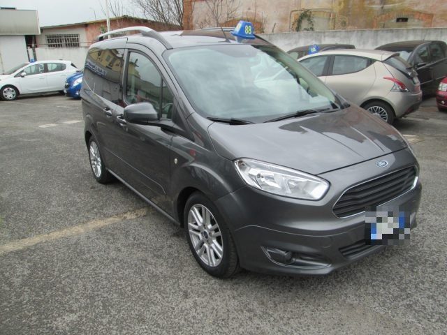 FORD Tourneo Courier 1.5 TDCI 75 CV Plus Immagine 2