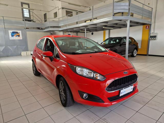 FORD Fiesta TITANIUM 1.5 TDCi 95CV 5 porte Immagine 2