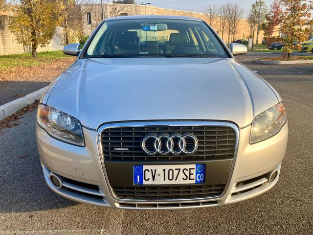 AUDI A4 2.0 16V TFSI quattro Immagine 1