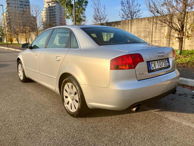 AUDI A4 2.0 16V TFSI quattro Immagine 2