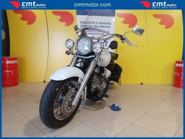 YAMAHA XVS 1600 Finanziabile - Bianco - 32008 Immagine 1