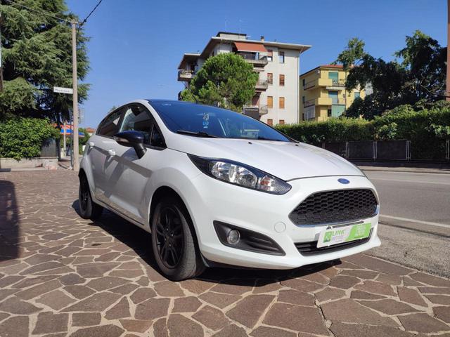 FORD Fiesta black and white Immagine 2