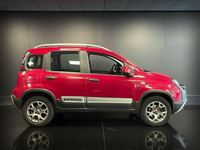 FIAT Panda Cross 0.9 TwinAir Turbo S&S 4x4 Immagine 3