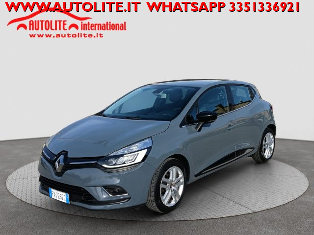 RENAULT Clio dCi 8V 75 CV 5 porte Moschino Zen Immagine 0