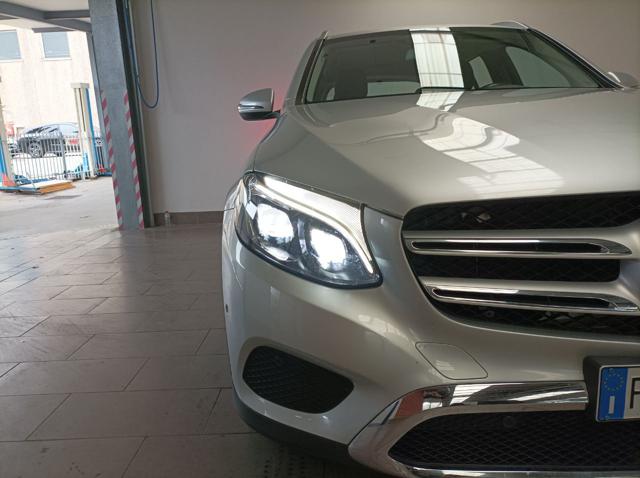 MERCEDES-BENZ GLC 250 d 4Matic Sport Immagine 1